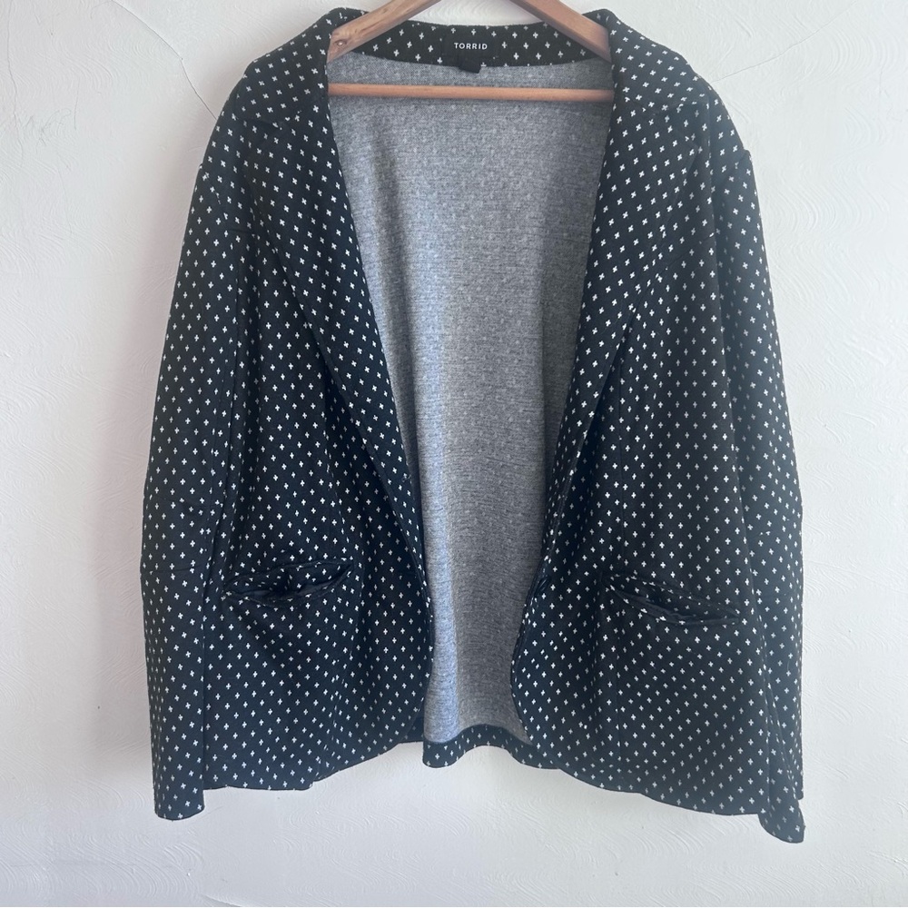 Torrid Black White Cross Print Knit Ponte Blazer Jacket Plus 18 20 - Picture 5 of 8